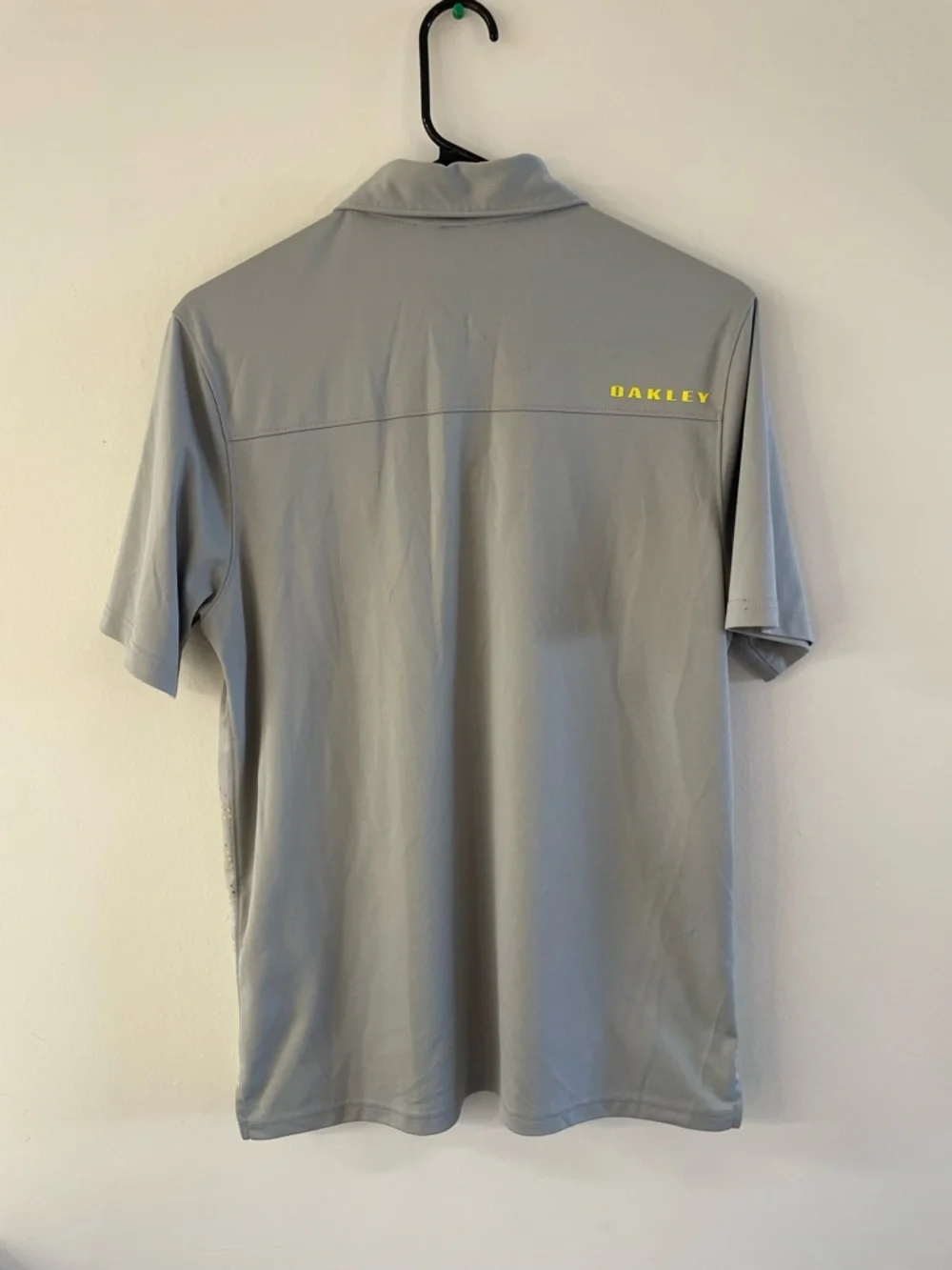 OAKLEY SENDON POLO MSRP $65 size S